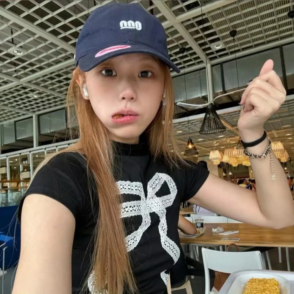 现代英雄